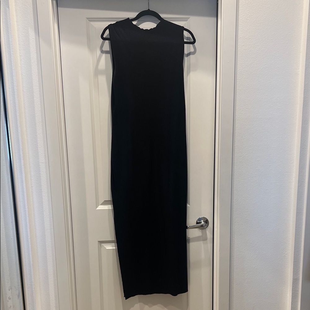 Sleeveless Black Midi Dress - Brand Unspecified